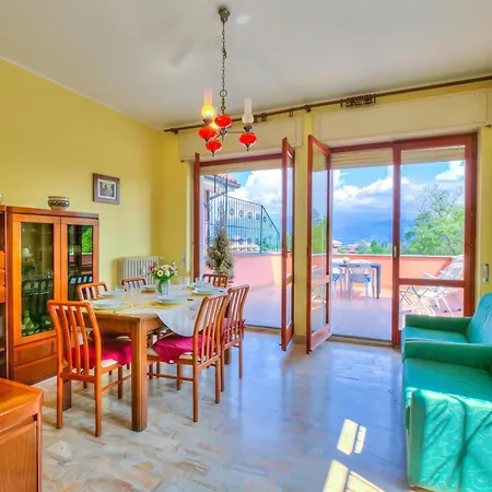 Apartment Manuela's Next To Center View Terrace - Happy Stresa